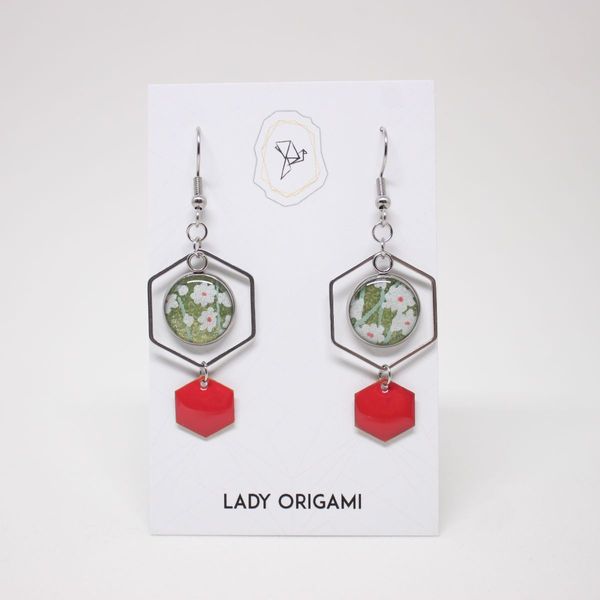 Boucles d'oreilles cabochon et hexagone vert et rouge