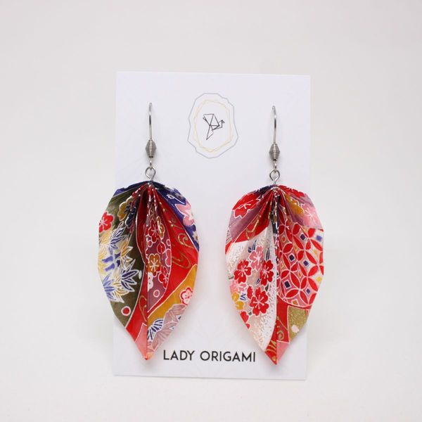Boucles d'oreilles feuilles pliées, papier rouge et bleu