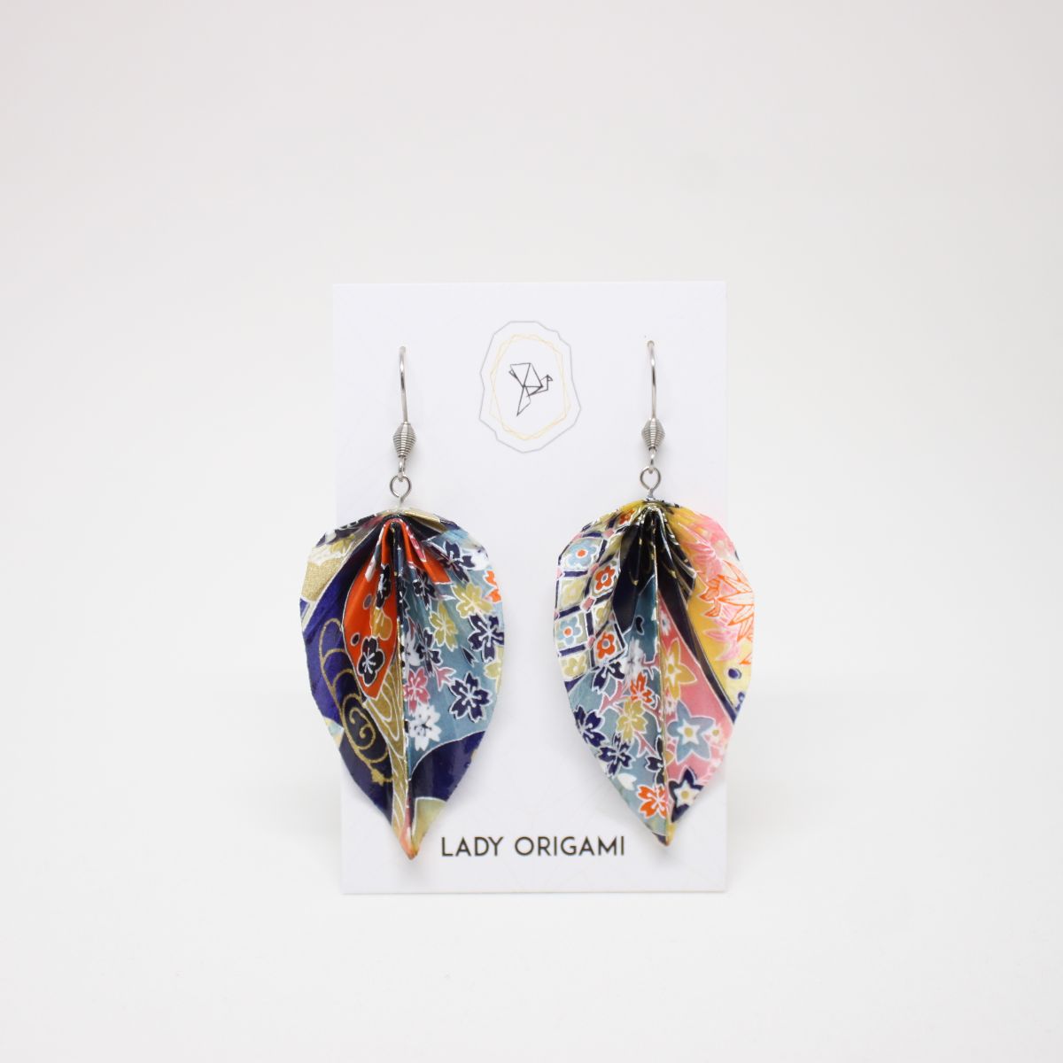 boucles origami-009 feuilles origami